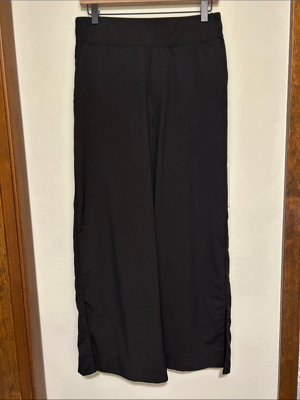 Old Navy  Women's Straight oversized wide leg active pants black petite